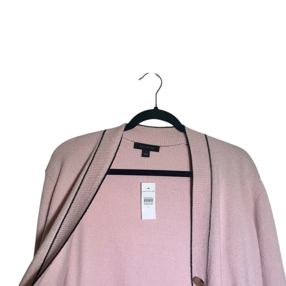 Ann Taylor Pink V Neck Cardigan NWT Large